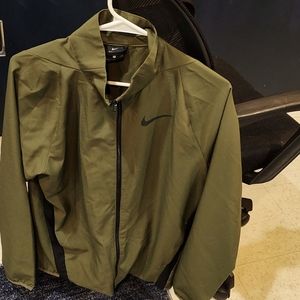 Nike DriFit very lightweight jacket Size S
